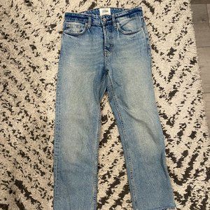 ZARA Light Wash Distressed Cropped Mid-Rise Straight-Leg Jeans